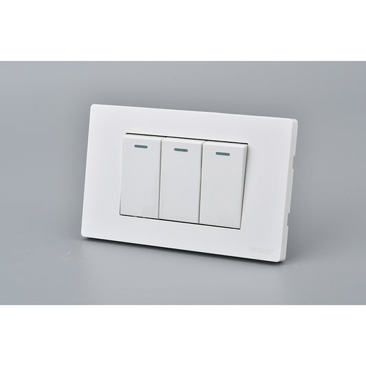 Interruptor Triple 16A Blanco para Instalaciones Eléctricas Interiores