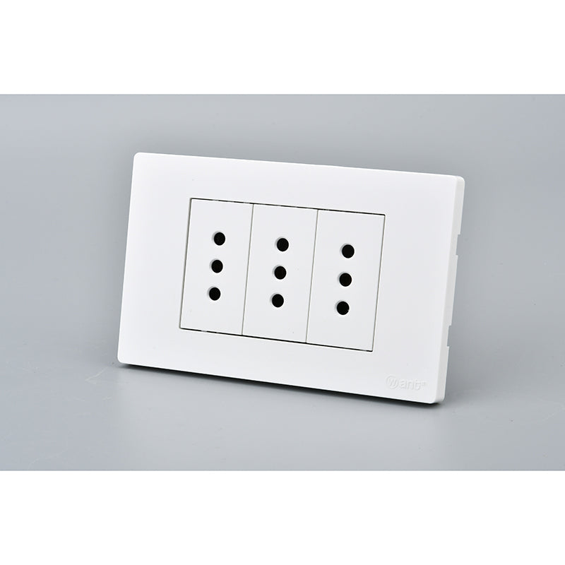 Tomacorriente Triple 10A Blanco para Instalaciones Eléctricas Interiores